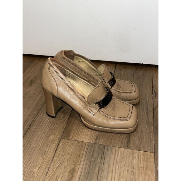 DOLCE & GABBANA  Vintage Beige Leather Square-Toe Slip-On Heeled Loafers Women's - Picture 3 of 10